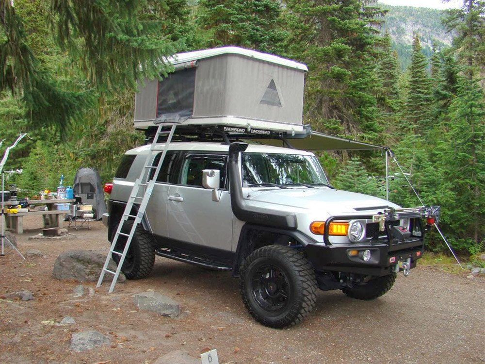 Qu'est-ce que la tente de toit de voiture pour véhicule tout-terrain ?